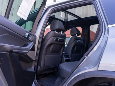 Used 2026 BMW X5 xDrive40i image 32