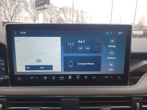 Certified 2024 Lincoln Corsair Reserve w/ Equipment Group 201A image 35