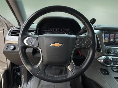 Used 2019 Chevrolet Tahoe LT image 11