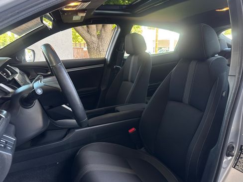 Used 2021 Honda Civic EX image 5