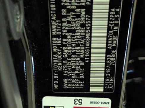 Used 2021 Toyota Camry XSE FWD image 16