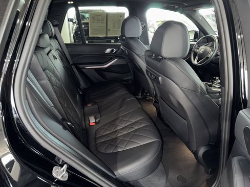 Used 2023 BMW X5 sDrive40i w/ Parking Assistance Package RWD image 12