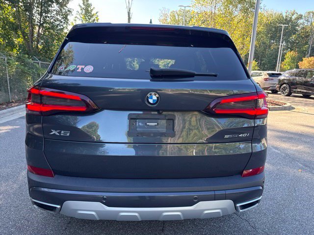 Used 2022 BMW X5 sDrive40i w/ Premium Package RWD image 14