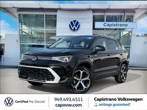 Used 2026 Volkswagen Taos SEL AWD/4WD image 1