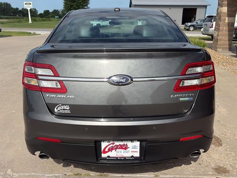 Used 2018 Ford Taurus Limited AWD/4WD image 3
