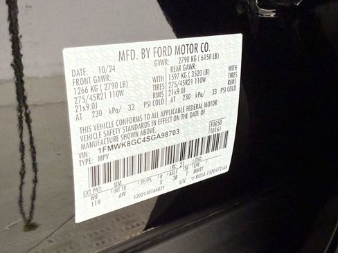 Certified 2025 Ford Explorer ST image 25