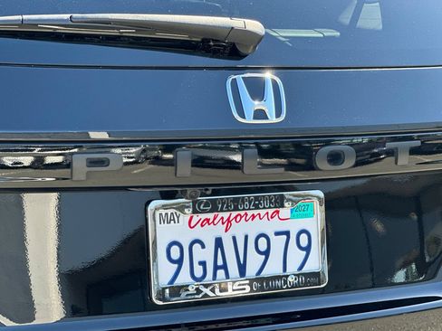 Used 2023 Honda Pilot EX-L image 21