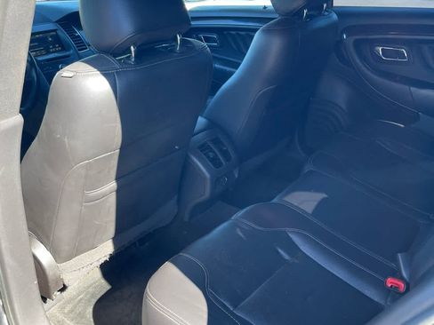Used 2015 Ford Taurus Limited FWD image 27