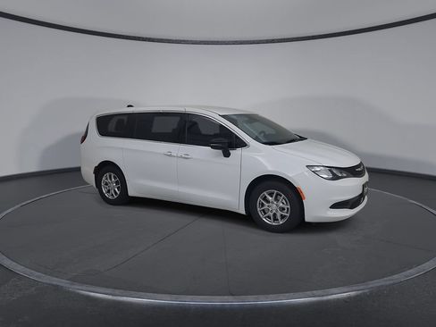 New 2027 Chrysler Pacifica LX FWD image 2