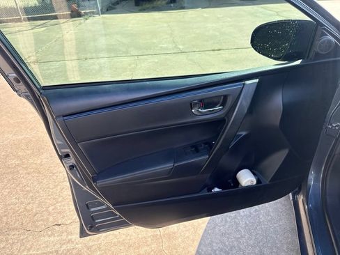 Used 2017 Toyota Corolla XSE w/ Carpet Mat Package (TMS) FWD image 10
