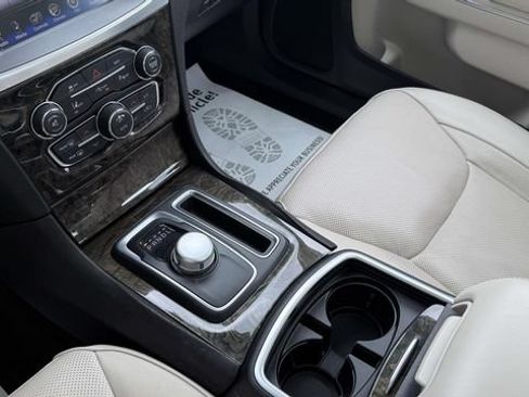 Used 2015 Chrysler 300 C w/ Harman/Kardon Audio Group RWD image 74