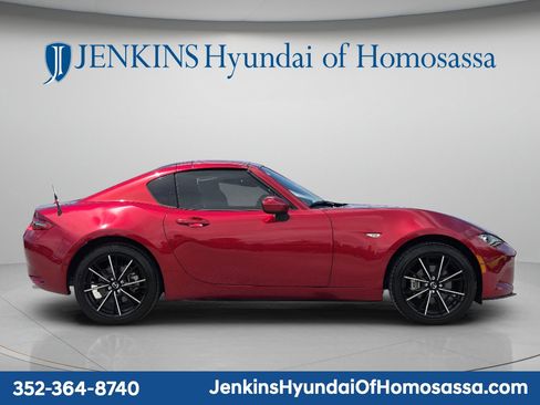 Used 2025 MAZDA MX-5 Miata RF Grand Touring w/ Weather Package RWD image 2