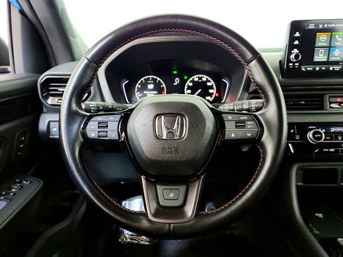 Used 2023 Honda Pilot TrailSport image 16