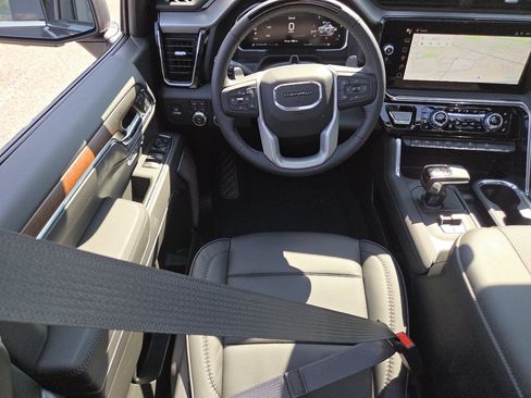 New 2026 GMC Sierra 1500 Denali AWD/4WD image 29