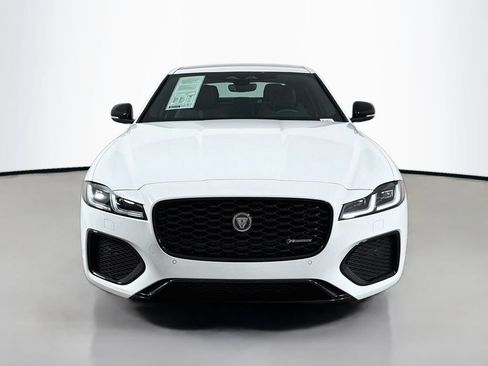 Used 2024 Jaguar XF R-Dynamic SE AWD/4WD image 2