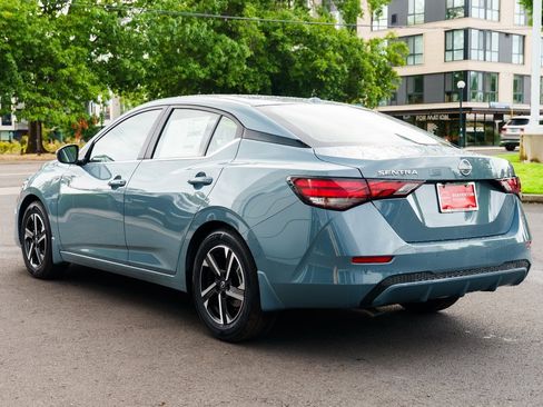 New 2025 Nissan Sentra SV image 4