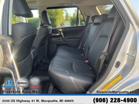 Used 2020 Toyota 4Runner Venture w/ Moonroof Package image 26