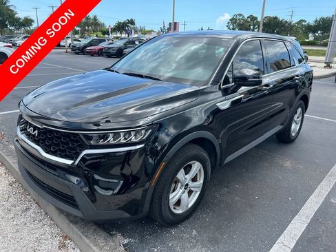 Certified 2022 Kia Sorento LX FWD image 1