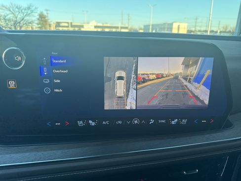 New 2026 Chevrolet Tahoe High Country AWD/4WD image 26