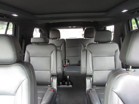 Used 2021 Chevrolet Tahoe Z71 AWD/4WD image 28