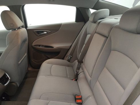 Used 2022 Chevrolet Malibu LT image 18