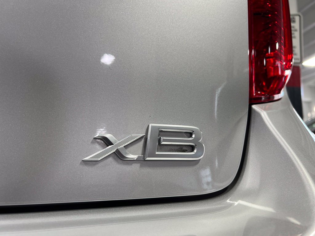 Used 2008 Scion xB FWD image 10