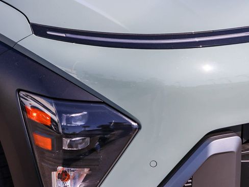 New 2026 Hyundai Kona Limited image 4