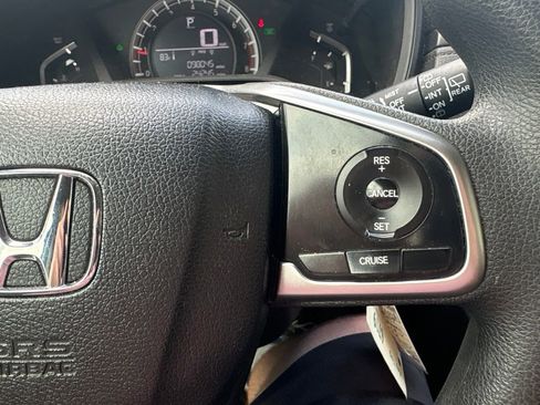 Used 2017 Honda CR-V LX image 14
