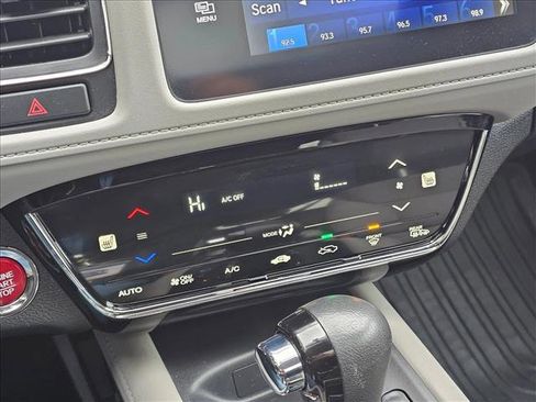 Used 2017 Honda HR-V EX image 27