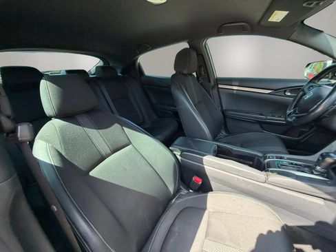 Used 2020 Honda Civic Sport image 12