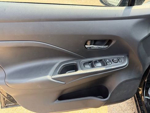 Used 2025 Nissan Versa SV w/ Trunk Package FWD image 13