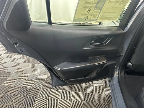 Used 2026 Toyota Prius Plug-In Hybrid FWD image 18