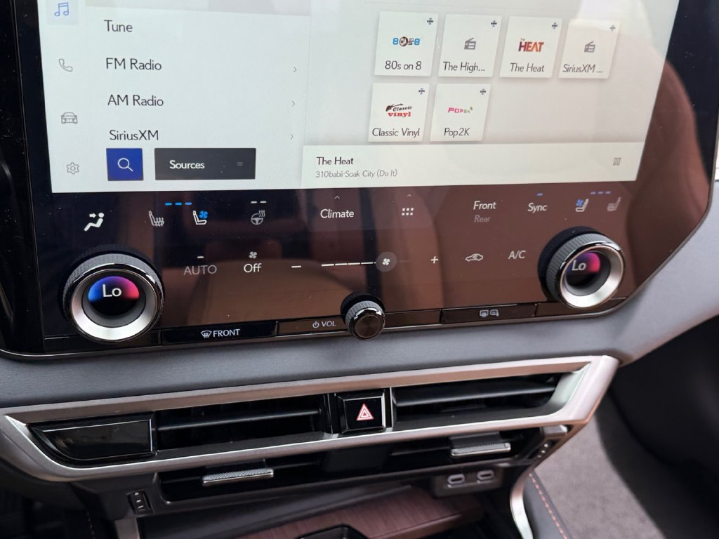 New 2026 Lexus RX 350h w/ Accessory Package (Z1) AWD/4WD image 19