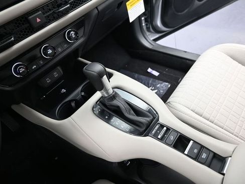 New 2026 Honda HR-V LX image 15