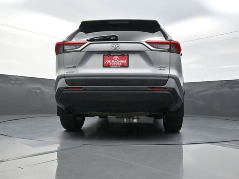 Used 2019 Toyota RAV4 XLE Premium w/ Cold Weather Package image 39