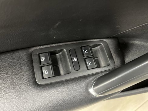 Used 2020 Volkswagen Passat 2.0T R-Line image 26