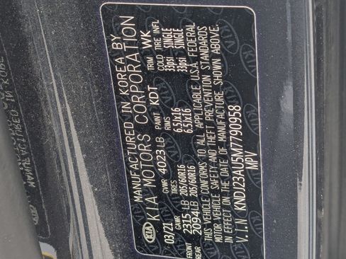 Used 2021 Kia Soul LX FWD image 34
