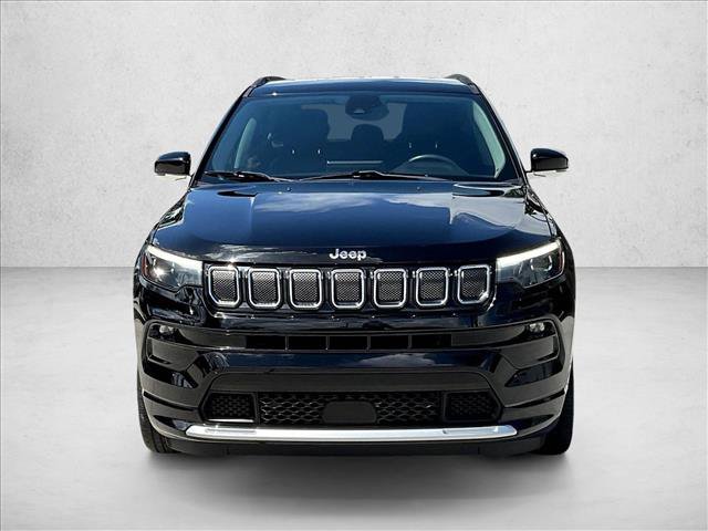 Used 2022 Jeep Compass Limited w/ Elite Group AWD/4WD image 2