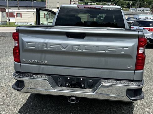 Used 2023 Chevrolet Silverado 1500 LT AWD/4WD image 5