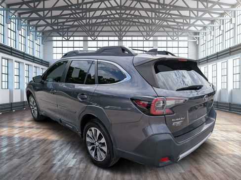 Used 2023 Subaru Outback Limited AWD/4WD image 6