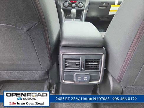 Used 2020 Subaru Forester Premium AWD/4WD image 11