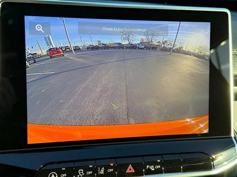 New 2026 Jeep Compass Limited image 24