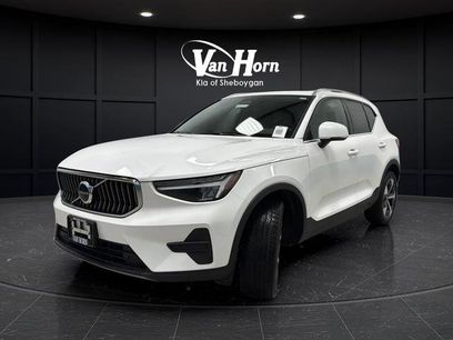 Used 2025 Volvo XC40 B5 Core w/ Protection Package Premier