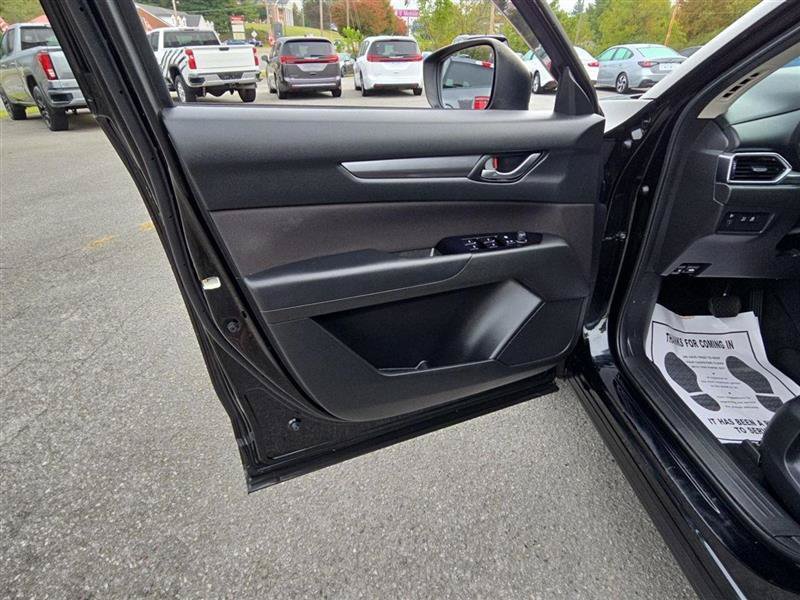 Used 2021 MAZDA CX-5 Sport FWD image 10