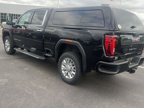 Used 2022 GMC Sierra 2500 Denali AWD/4WD image 10