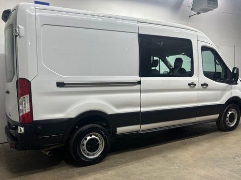 Used 2021 Ford Transit 250 Medium Roof w/ Parcel Delivery Package image 4