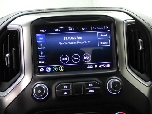 Used 2021 Chevrolet Silverado 1500 LT Trail Boss image 13