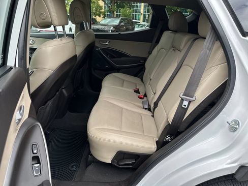 Used 2017 Hyundai Santa Fe Sport AWD/4WD image 15