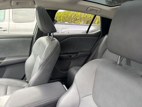 Used 2024 Lexus RZ 300e Premium image 5