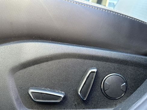 Used 2019 Ford Fusion SE w/ Equipment Group 151A image 14